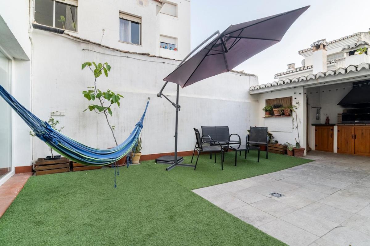 With A Large Patio Apartment *
