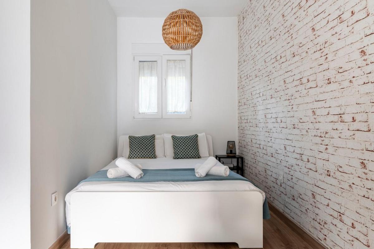 With A Large Patio Apartment Granada